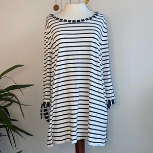 Chico’s Extra Large 16 White & Black Stripe Blouse Tie At Cuffs Stretchy